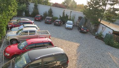 Parkplatz Gartenpension Fischl